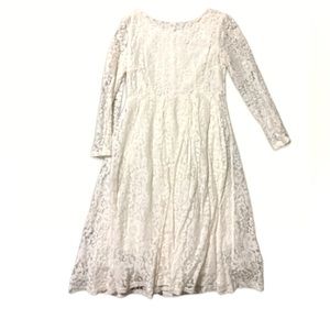 White lace dress